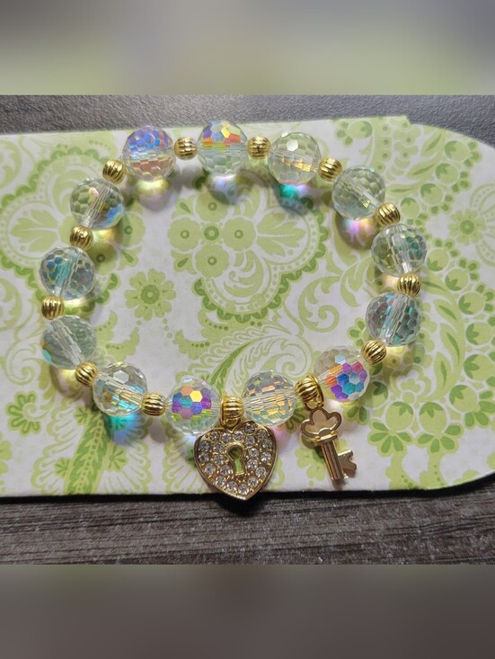 Handmade Jewelry - Aurora Crystal Heart & Key Stretch Bracelet - Gold